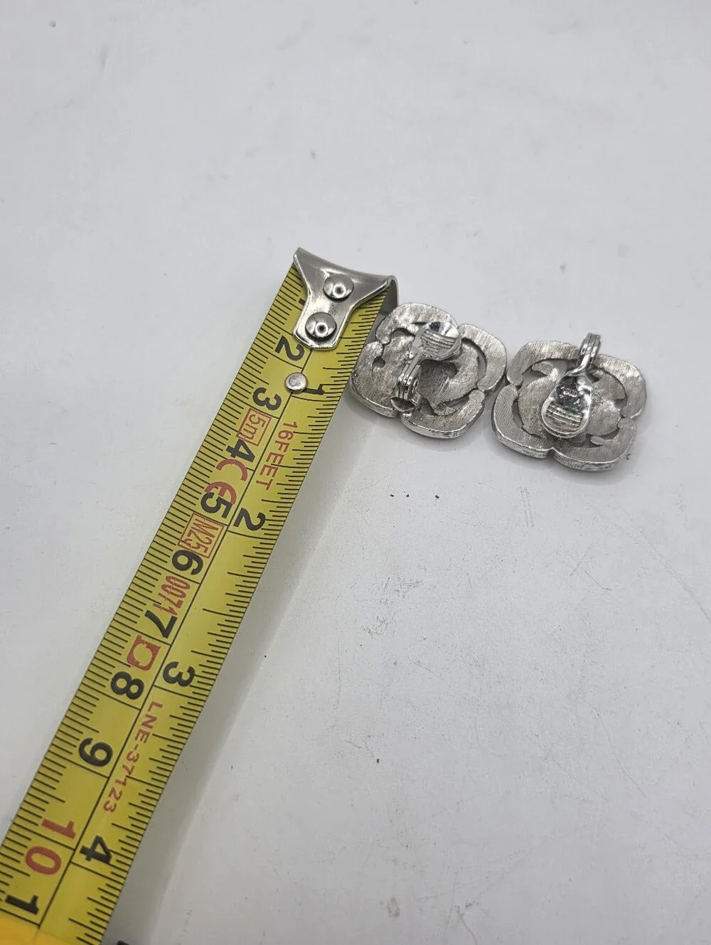 VTG Signed Monet Silver Tone Asian Mythical Dragon Lion Openwork Clip On Earring